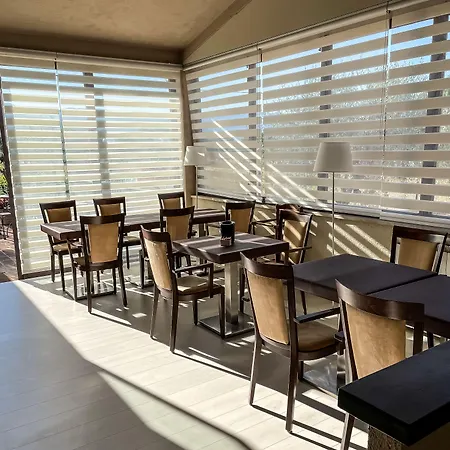 & Dei Mosaici سبيلّو